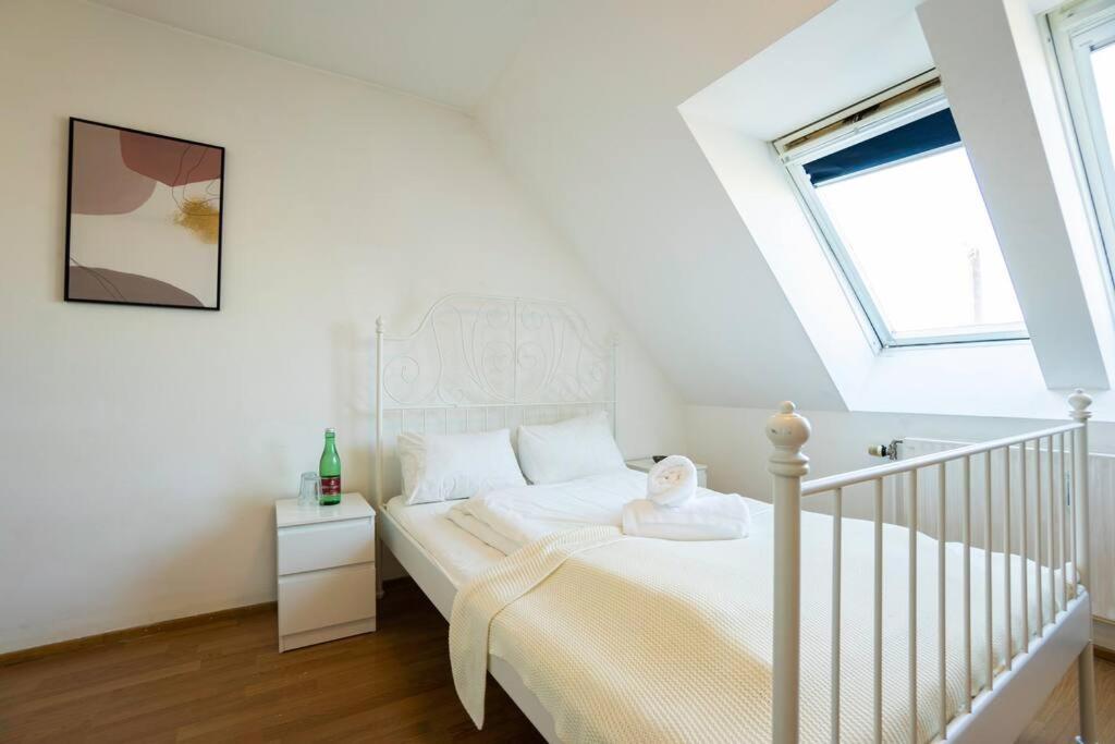 Stylish 2 Floor Penthouse • 15 Min To Center Appartamento *