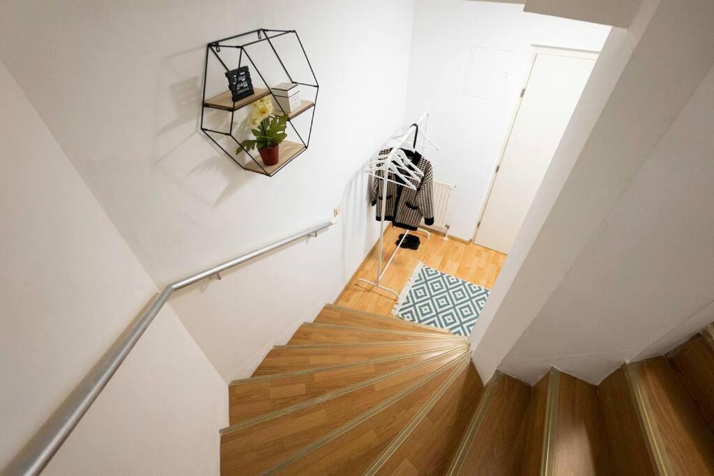 Appartamento Stylish 2 Floor Penthouse • 15 Min To Center Vienna